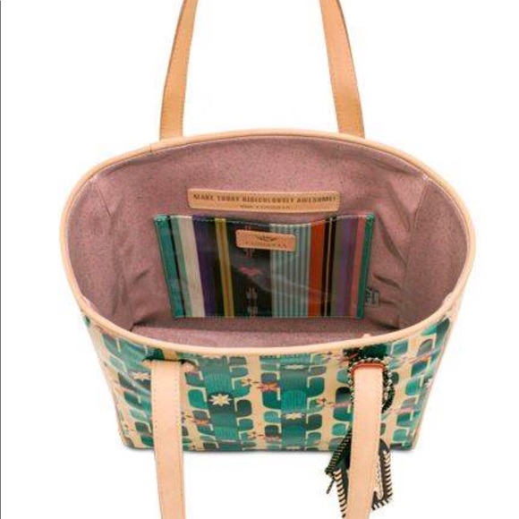 NEW Consuela Jordi Classic Tote- Playa Collection! - Picture 3 of 7